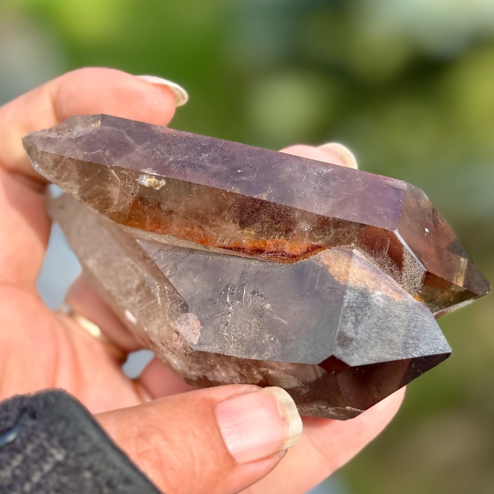 Natural Brown and Gray Quartz Decor Accent